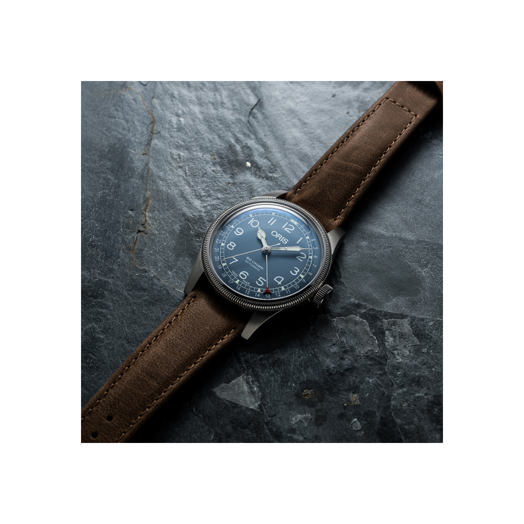 BIG CROWN POINTER DATE