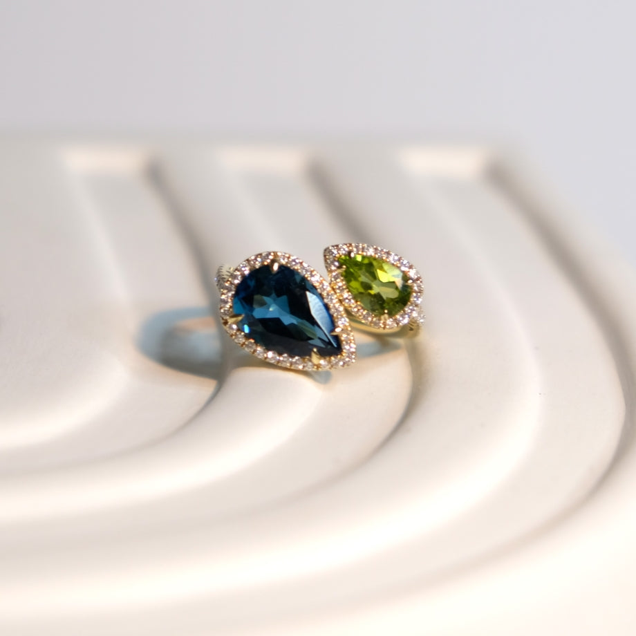 London Blue Topaz & Periodot Toi et Moi Ring