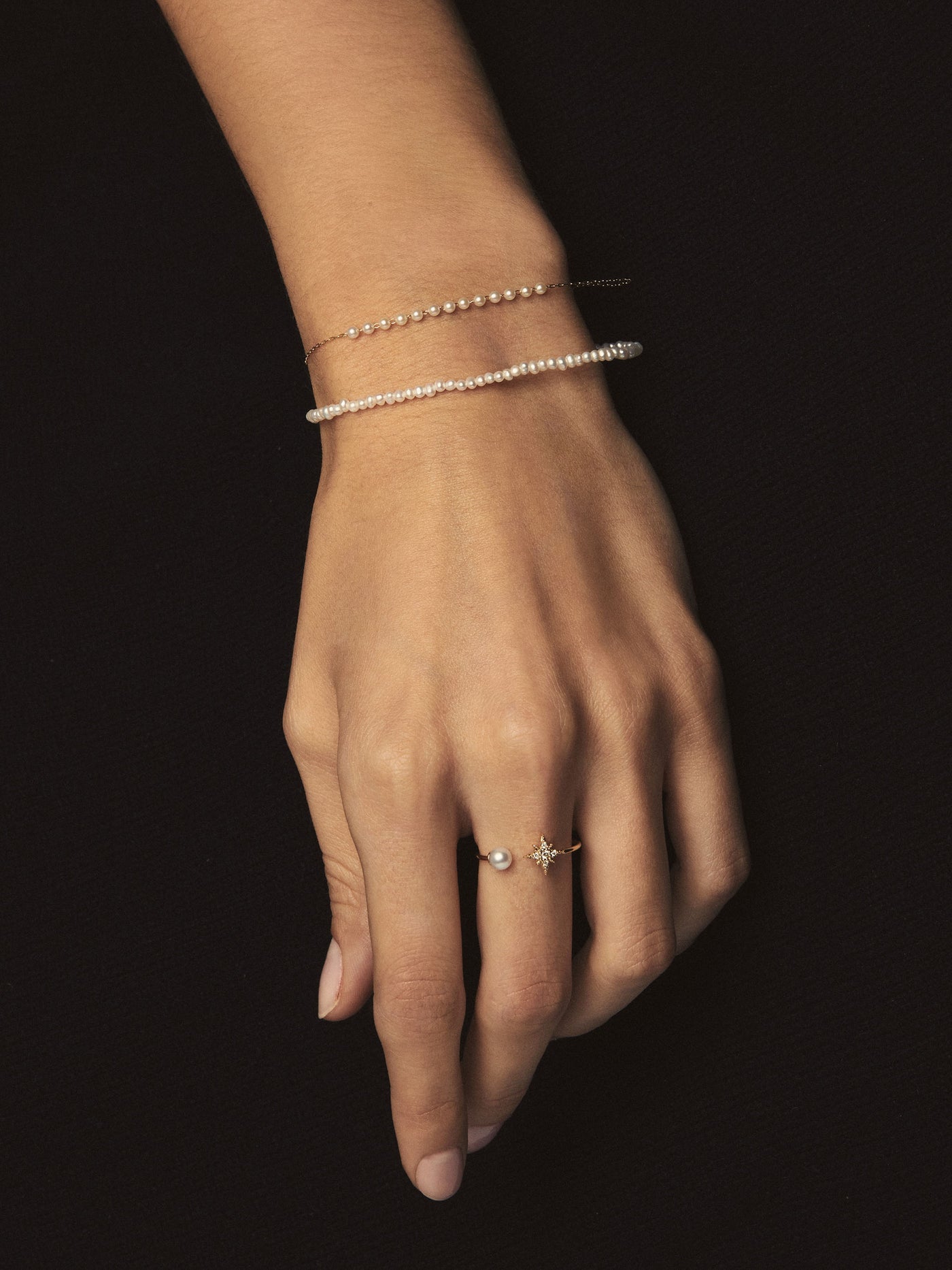 Dancing Pearl Bracelet