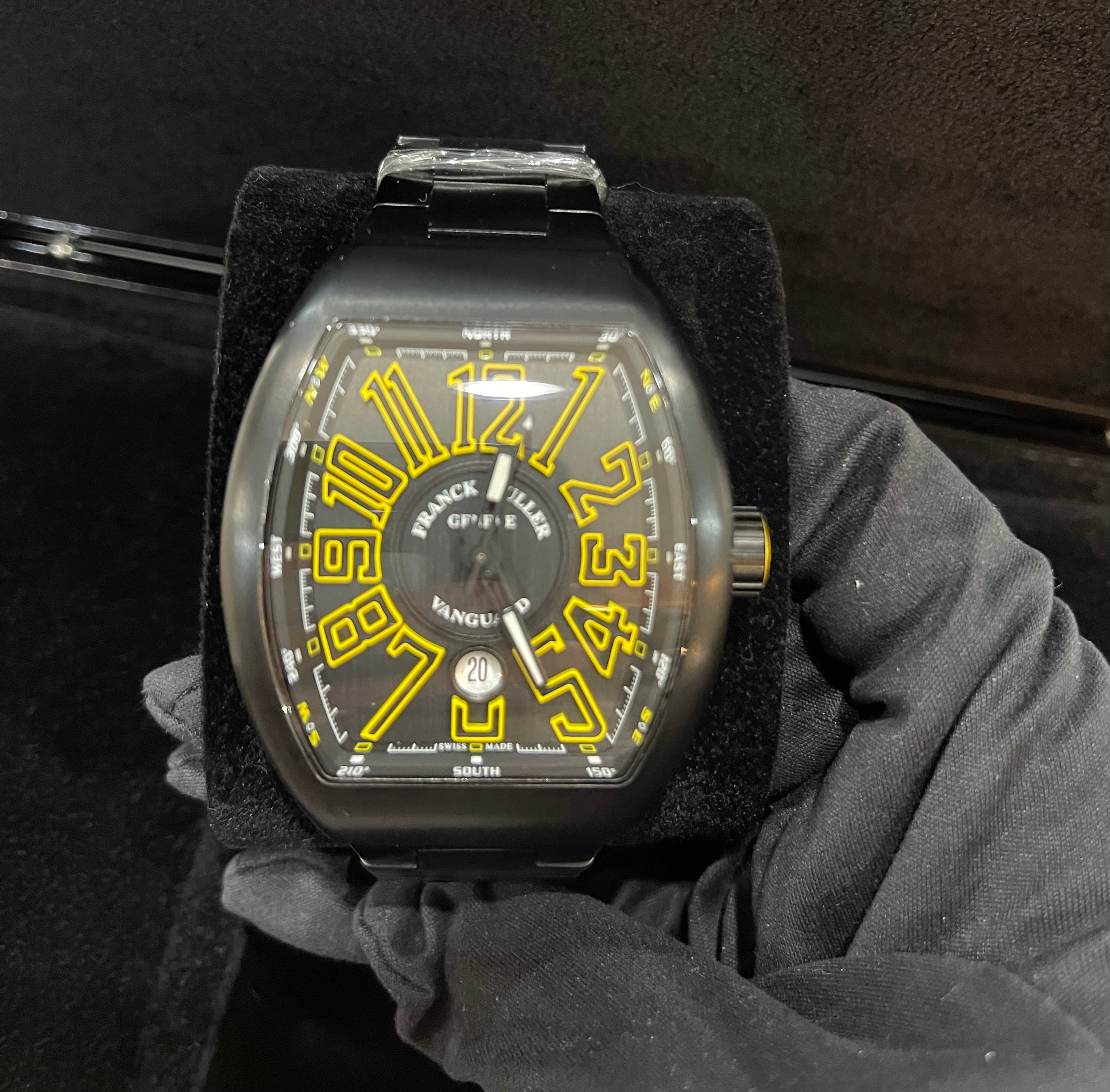 Vanguard V45 Titanium Black/Yellow