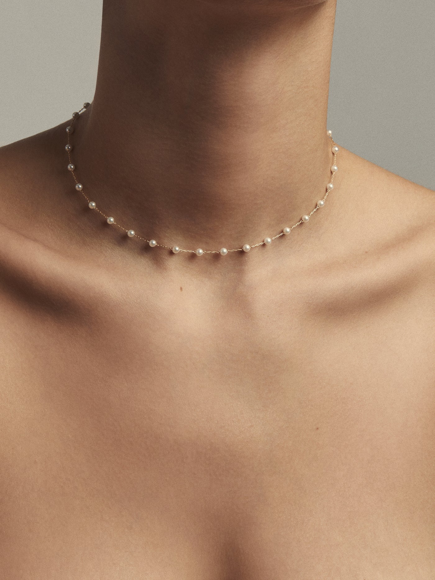 Floating Pearl Chain Necklace